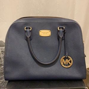 100% authentic Michael Kors hand bag